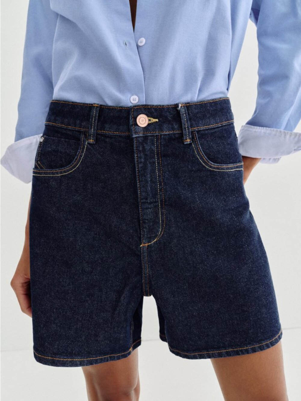 Z1975 MOM FIT SHORTS